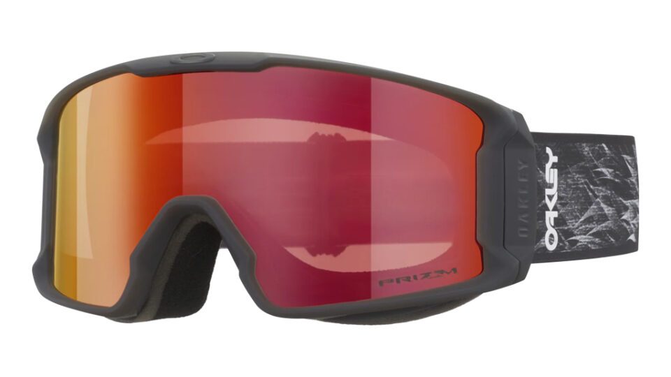 The Latest Technology in Skiing and Snowboarding Goggles: What to Look For and Our Top Picks 6 oakley line miner snow goggles